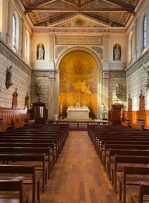 chapelle-fondation-eugene-napoleon-paris